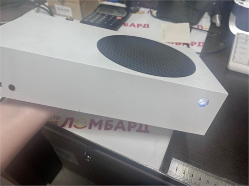 Игровая приставка Xbox Series S 890000735205
