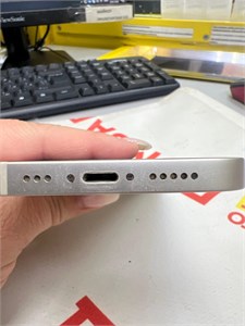 APPLE IPHONE 13 128GB 890000689994