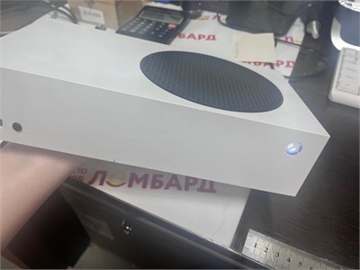Игровая приставка Xbox Series S 890000735205