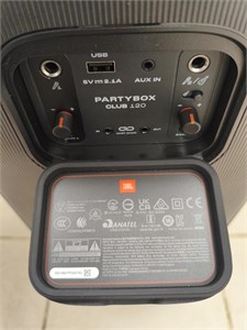 Музыкальный центр JBL PartyBox Club 120 890000739548