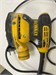 Эксцентриковая шлифмашина DEWALT DWE6423 890000751230
