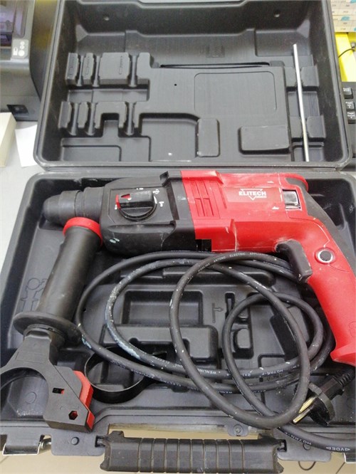 Перфоратор Elitech П 0724РЭМ Промо , 750 Вт 890000642032