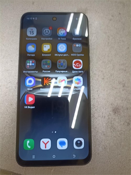 TECNO SPARK GO 2 3/64 ГБ 890000669003