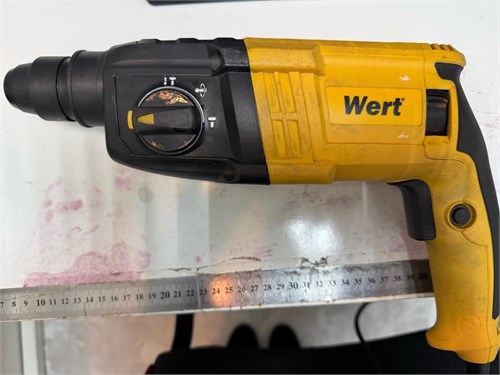 ПЕРФОРАТОР WERT ERH 0724HRE 890000673247