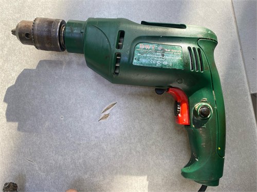 Ударная дрель DWT SBM-500 VS 890000671194