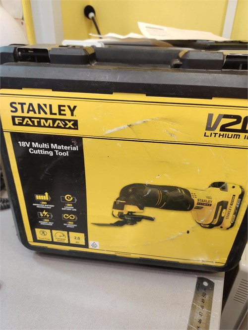 аккумуляторный реноватор STANLEY Fatmax SFMCE500 890000670429