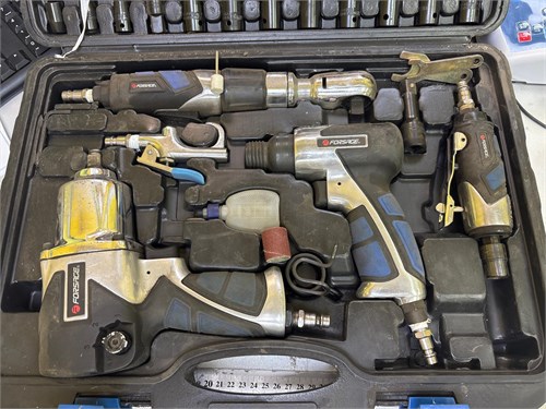 Набор пневмоинструментов с аксессуарами Forsage RP27313 890000675288