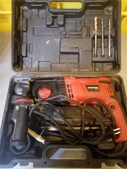 ПЕРФОРАТОР STAVTOOL П-1000П 890000668588