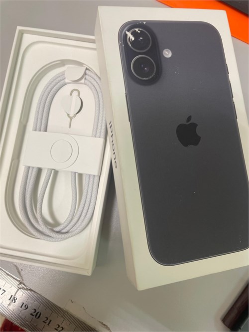 APPLE IPHONE 17 256 ГБ 890000681552