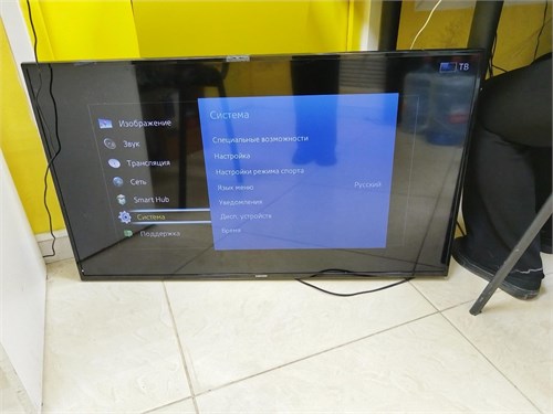 43" Телевизор Samsung UE43J5272AU 890000685812