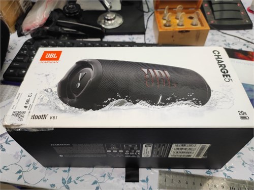Портативная колонка JBL Charge 5 , 40 Вт 890000687211
