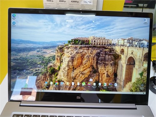 Ноутбук Xiaomi Mi Notebook Pro 15.6 i5-8250U GeForce MX150 890000692019