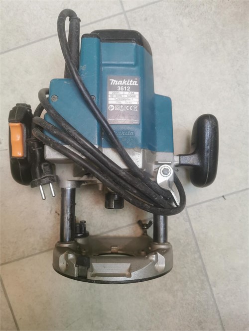 ФРЕЗЕР MAKITA 3612 890000645634