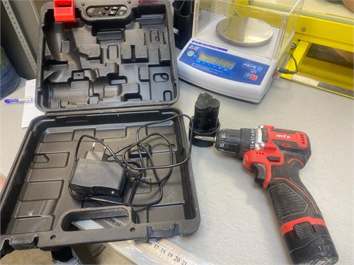 CDB-BL12 890000692733