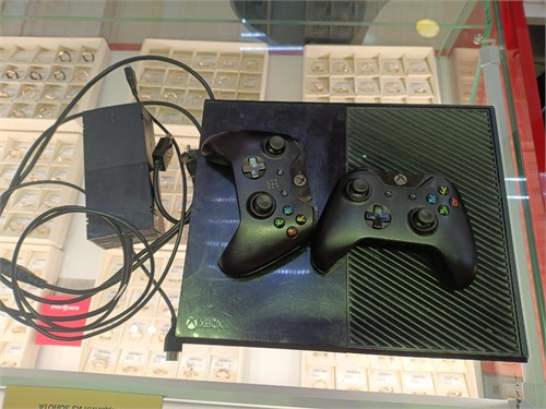 Игровая приставка Microsoft Xbox ONE Model 1540 890000691971