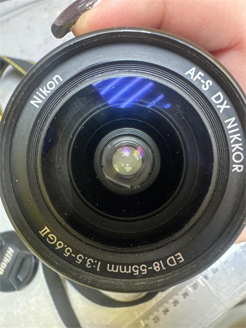 Фотоопарат Nikon D3300 + объектив 18-55mm 890000689336