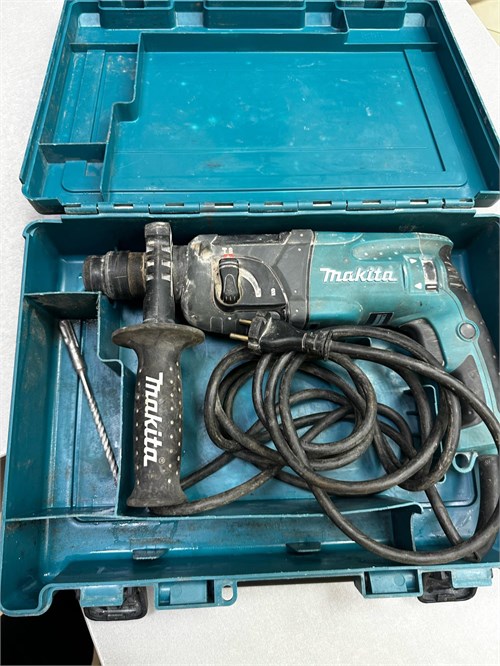 перфоратор makita HR2460 890000692900