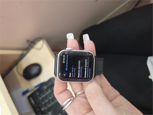 Смарт-часы Apple Watch SE (2nd gen, GPS) Alum 40MM 890000693298