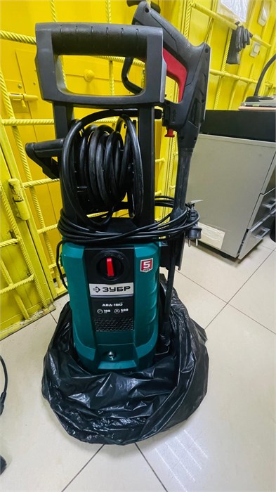 ЗУБР АВД-180 890000671096