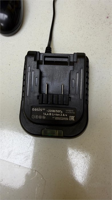 Аккумуляторный шуруповерт OASIS ASB-14V Pro 890000687932