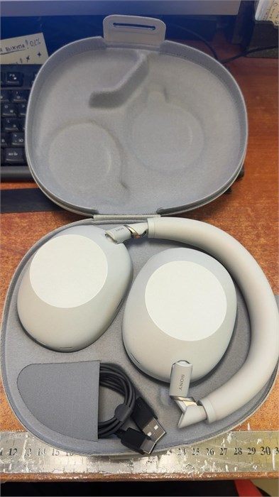 Беспроводные/проводные наушники Sony WH-1000XM6 890000735803