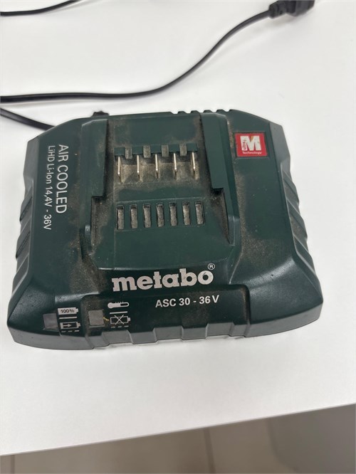 Зарядное устройство Metabo ASC30-36 890000744891