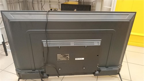 Телевизор DEXP 43UCS1 890000745640