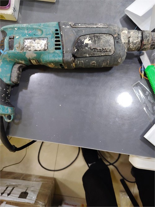 перфоратор Makita hr 2470 890000704458