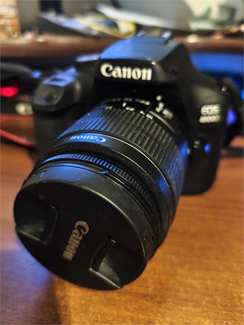 Фотоаппарат Canon EOS 4000D + объектив 18-55 890000762827