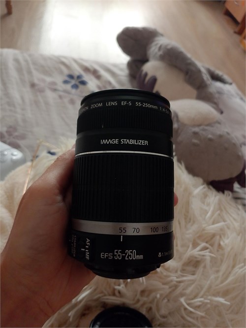 Объектив  canon ef s 55-250 mm 890000765986