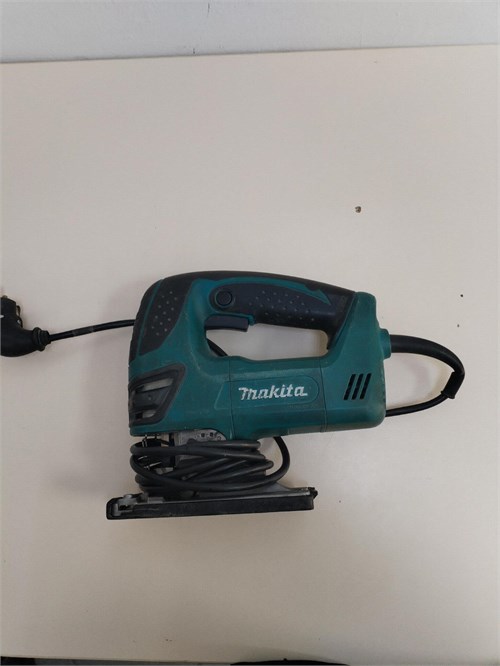 Лобзик Makita 4350FCT 890000766067