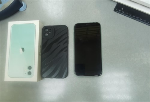 APPLE IPHONE 11 128 ГБ 890000678399