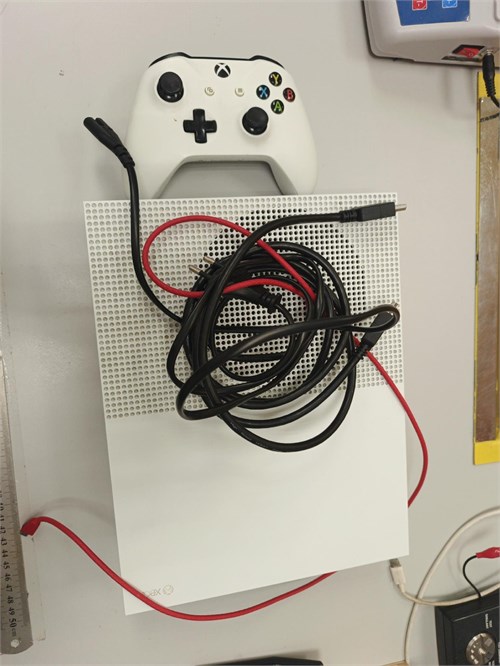 Игровая приставка Microsoft XBOX One S (1681) 890000768195