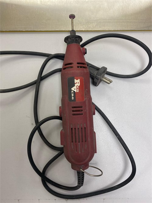 Многофункциональная прямошлифовальная машина REDVERG RD-MG150 890000768738
