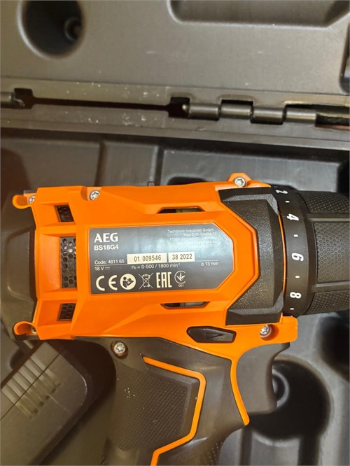 Дрель-шуруповерт AEG BS18G4-202C 890000770559
