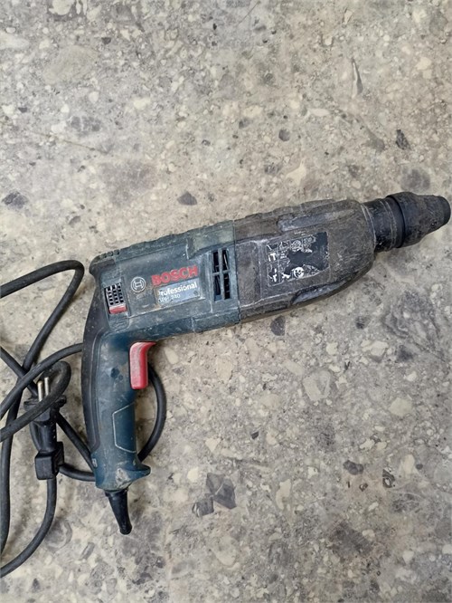 Перфоратор Bosch GBH 240 Professional 890000771990