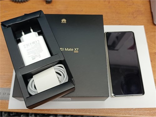 Huawei Mate X7 16/512 890000775432