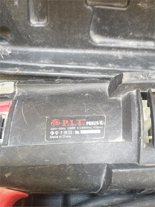Перфоратор P.I.T. МАСТЕР PBH28-C 890000777319
