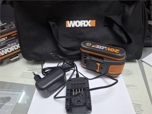 Дрель-шуруповерт WORX WX100 890000779555