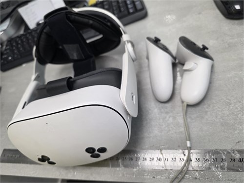 Система виртуальной реальности VR Meta Oculus Quest 3S 890000780634