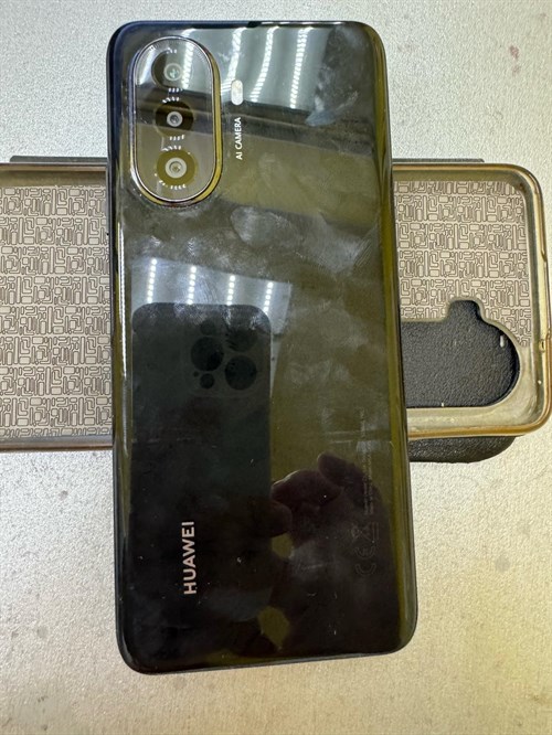 HUAWEI NOVA Y70 4/64 890000506615 - фото 740538