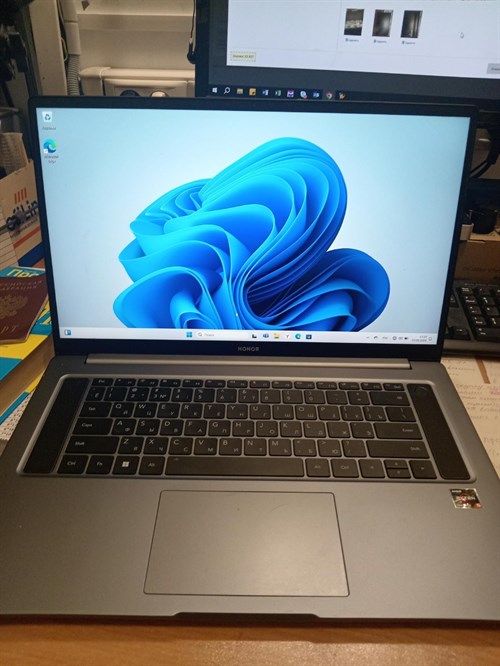 16.1" Ноутбук HONOR MagicBook 16 HYM-W56 (Ryzen 5 5600H) 890000510500 - фото 742091