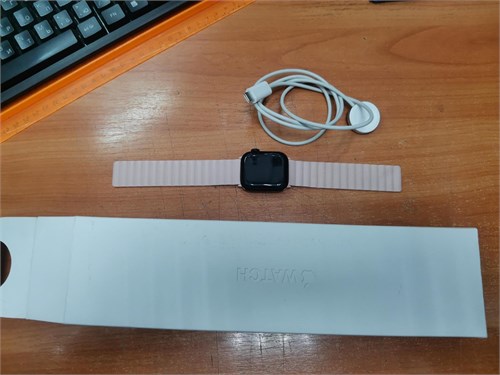 Часы Apple Watch Series 8 GPS Aluminum 41mm 890000527881 - фото 776498