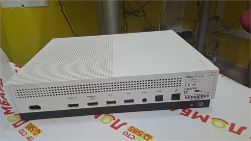 Игровая приставка Microsoft XBOX One S (1681) 890000512539 - фото 786998