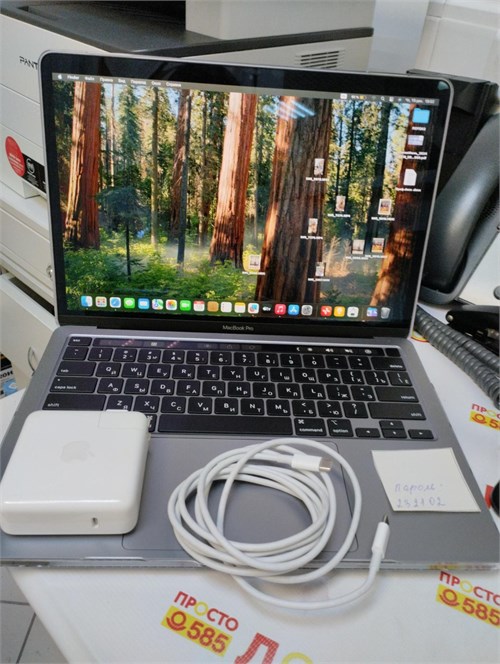 Ноутбук Apple MacBook Pro 13 (2022, M2) 8/512 ГБ 890000557758 - фото 824884