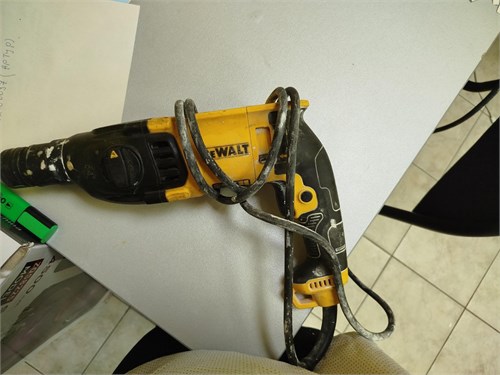 ПЕРФОРАТОР DEWALT D25133K 890000545197 - фото 828372