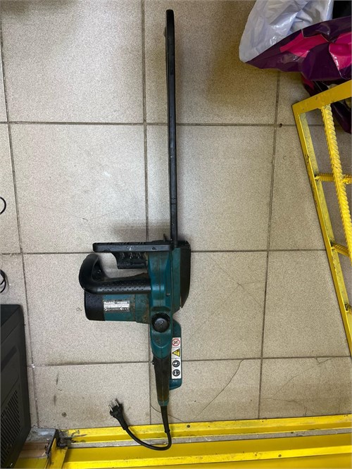 ЦЕПНАЯ ПИЛА MAKITA UC4020A 890000556744 - фото 833638