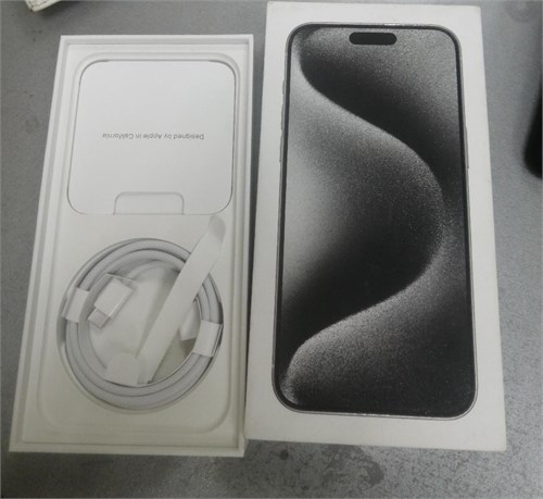 Apple iPhone 15 Pro Max 256GB 890000553179 - фото 837001