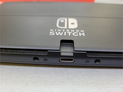 Портативная игровая консоль Nintendo Switch OLED 890000551433 - фото 839184