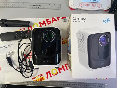 Портативный проектор Umiio A007 890000596773 - фото 889903